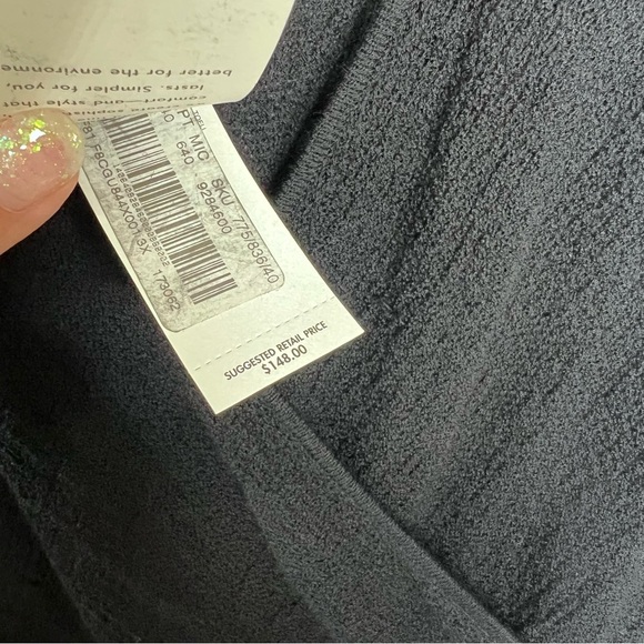 Eileen Fisher Tank Top Women’s 3X Crepe Wool Knit Sleeveless Semi Sheer Z - Picture 4 of 9